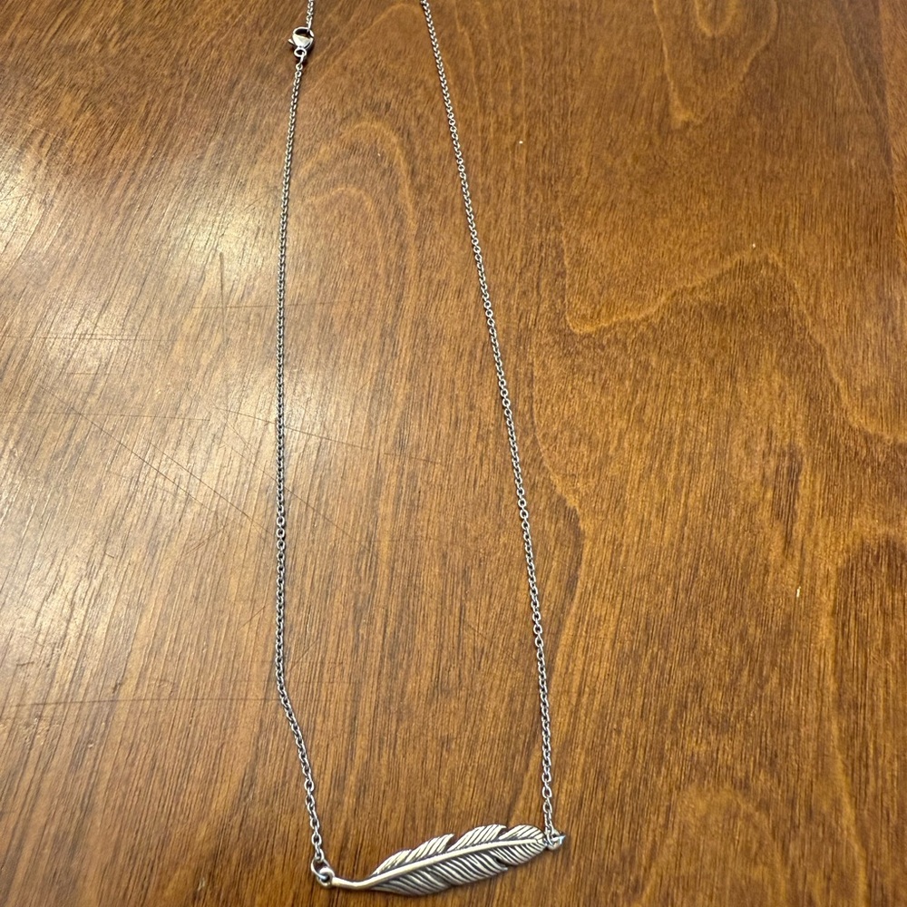 Retired-James Avery Feather Necklace - Picture 2 of 3